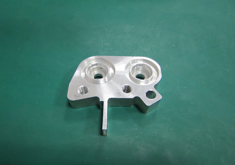 蒸發(fā)式冷凝器配件為什么被廣泛應(yīng)用于空調(diào)制冷中？